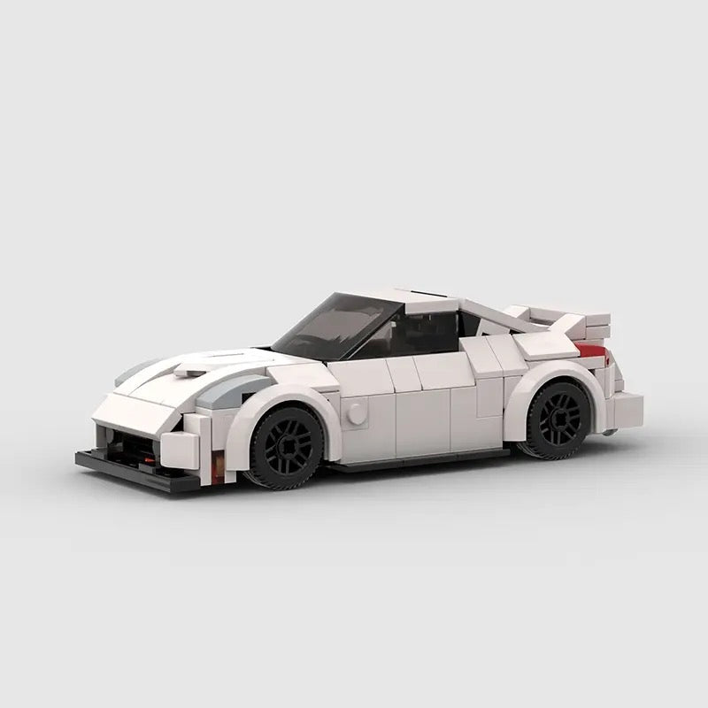 Nissan 350Z - Fast And Bricks