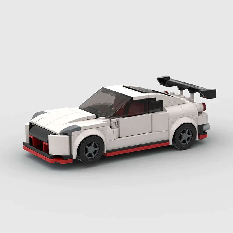 Nissan GTR R35 Nismo - Fast And Bricks