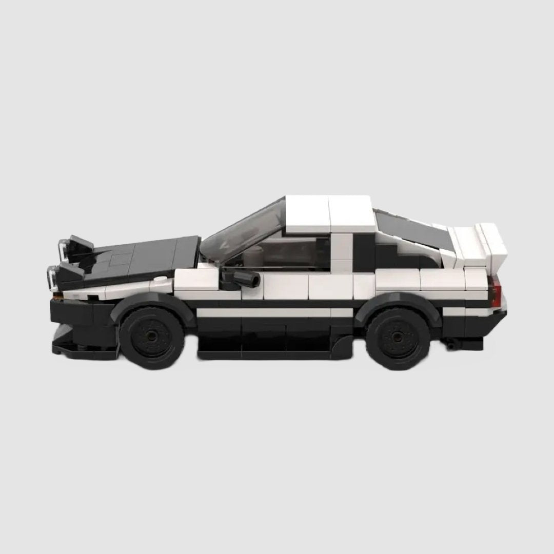 Toyota AE86 Trueno Initial D - Fast And Bricks